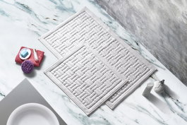 Mijölnir Juego de alfombrillas de baño de algodón en crema (2 piezas)
